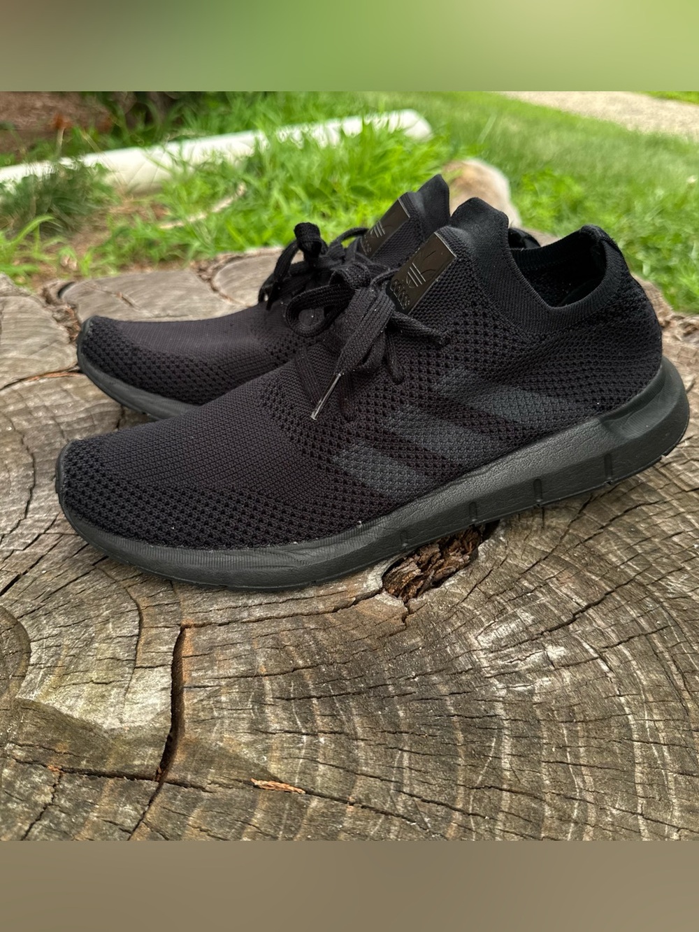 adidas Swift Run Core Black Men’s Shoes Size 10